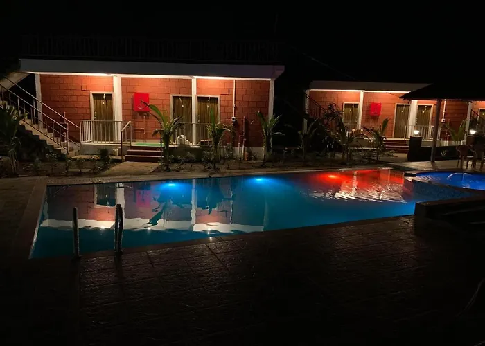 Anchor Beach Resort